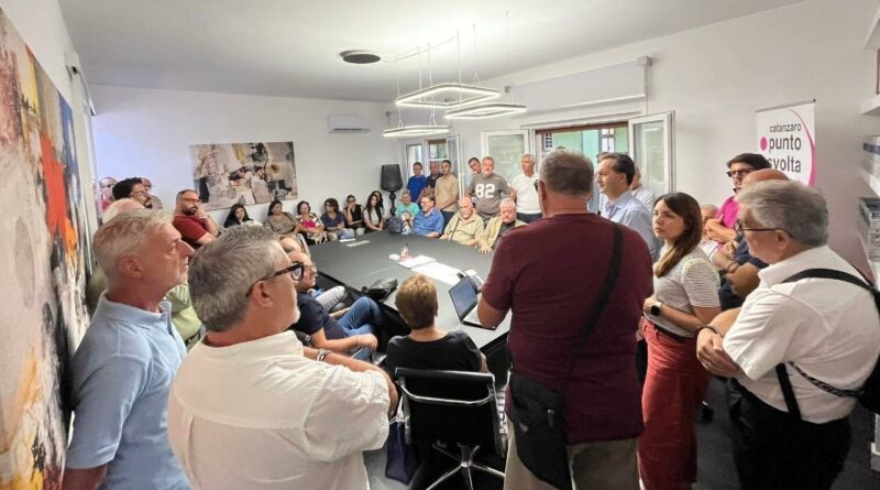 "Focus sul mare e prospettive di sviluppo per il quartiere marinaro". L'iniziativa del Movimento “Catanzaro Punto di Svolta” per il 7 ottobre all'Hotel Perla del Porto