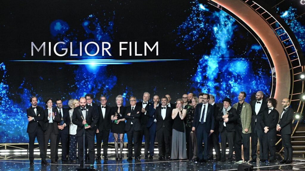 Gianni Amelio, Gregorio Paonessa e Nadia Paone premiati ai David di Donatello. Il Sindaco Nicola Fiorita e l’assessora alla Cultura Donatella Monteverdi: “Motivo di grande orgoglio per Catanzaro e prestigioso riconoscimento ai suoi talenti del cinema”