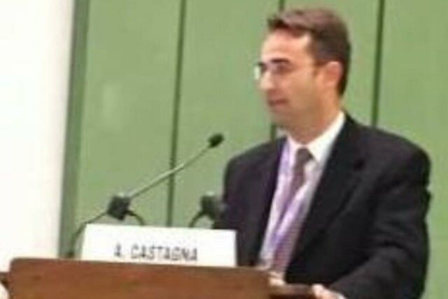 Il consigliere regionale Bruno (Tridico Presidente) si congratula con il professor Alberto Castagna per l’elezione a presidente regionale dei geriatri extraospedalieri