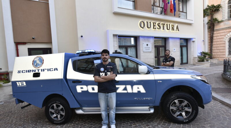 Arriva a Catanzaro il Fullback, un laboratorio mobile all’avanguardia per gli operatori della Polizia Scientifica.(video)