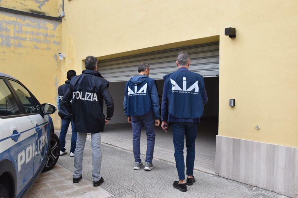 Beni per un valore di mezzo milione di euro, sequestrati ad un imprenditore catanzarese