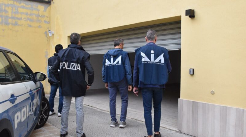 Beni per un valore di mezzo milione di euro, sequestrati ad un imprenditore catanzarese