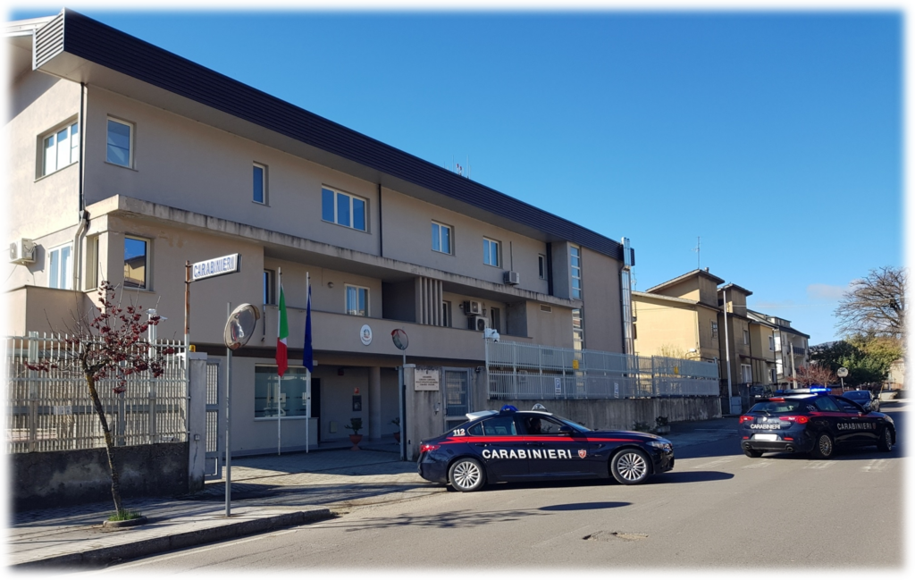 Arresto di un 58enne per detenzione di armi da fuoco clandestine e materiale esplodente.