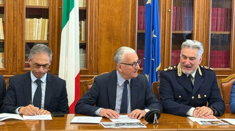 Messi a punto gli ultimi dettagli organizzativi e di sicurezza della prima tappa italiana del Giro d’Italia in programma il 12 maggio.