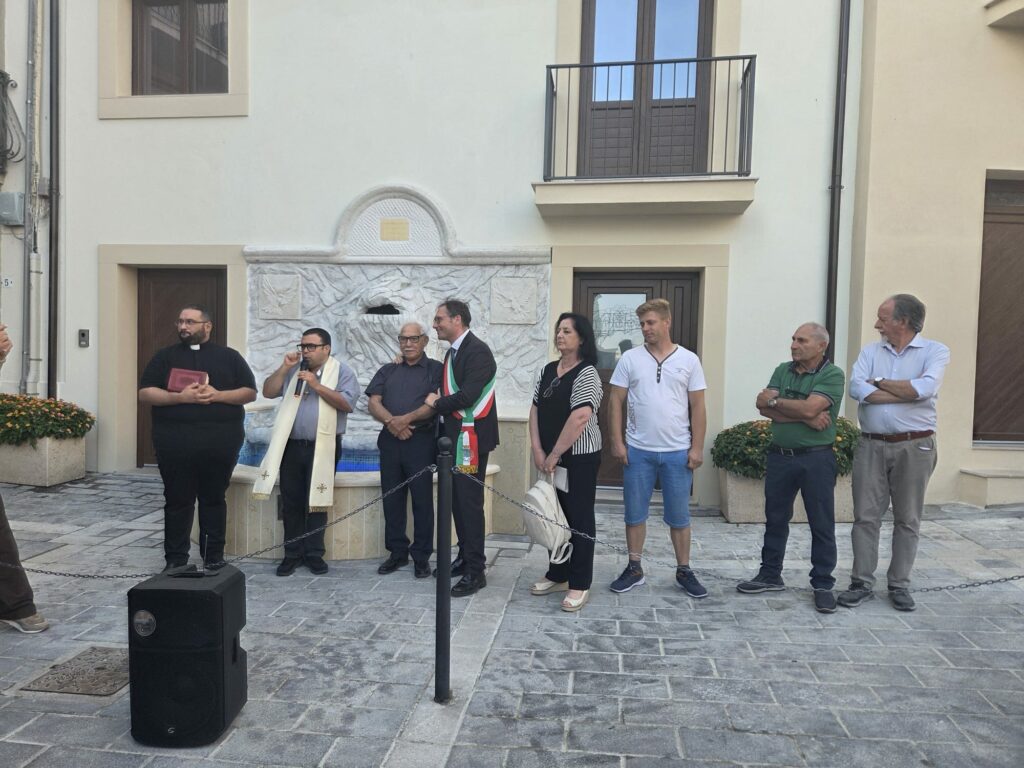 Aleggia un pizzico di mistero nella Fontana del Verrino inaugurata a Zagarise ai piedi della Sila