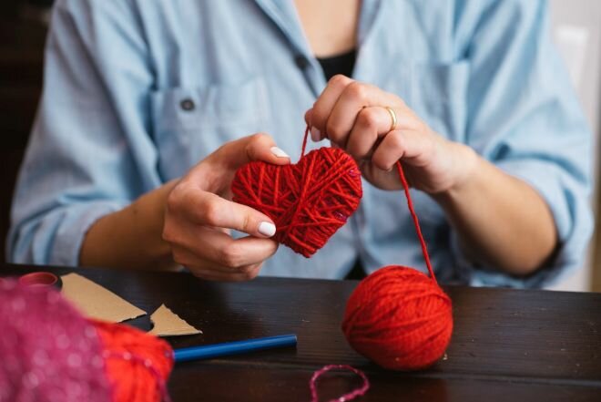 Pubblicato il regolamento per gli hobbisti: più ordine, più opportunità, più città viva. Come scaricare la domanda per il rilascio del tesserino