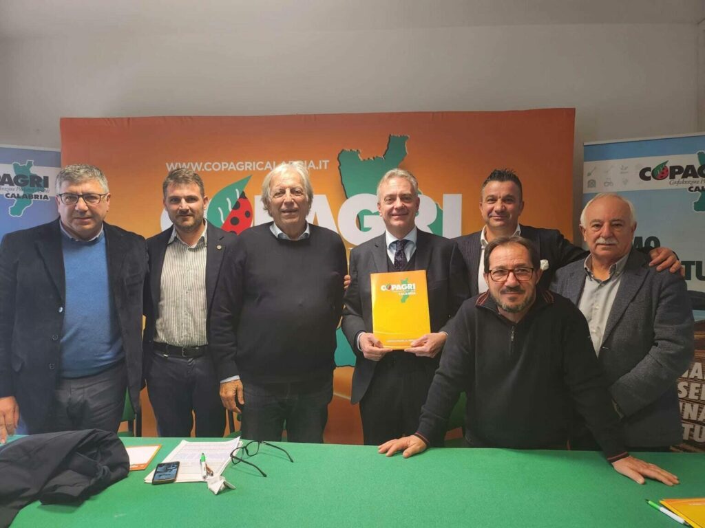 Manca la tubercolina, Servizi veterinari bloccati In gravissime difficoltà gli allevatori della provincia di Reggio Calabria Il presidente regionale Copagri Francesco Macrì: necessario un intervento tempestivo