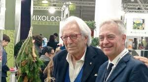 Il presidente della Confederazione Produttori Agricoli della Calabria (Copagri) Francesco Macrì plaude alla decisione della Regione di stanziare 15 milioni di euro per fare fronte nell'immediatezza al costo elevato del carburante
